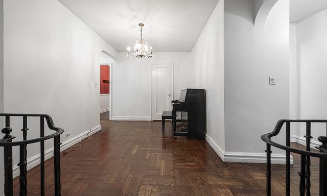 $4,800 | 325 East 77th Street, Unit 1D | Upper East Side