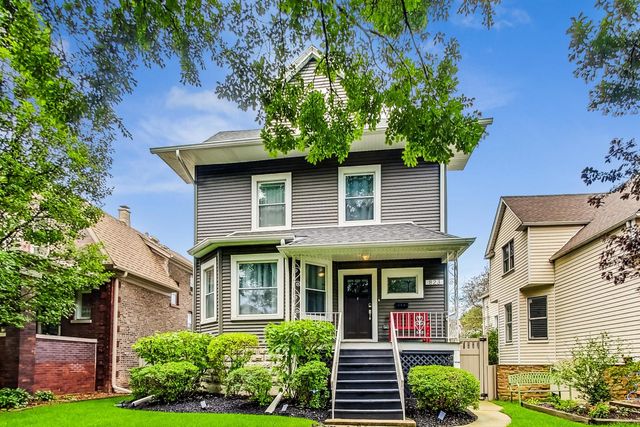 $4,800 | 823 South Harvey Avenue | Oak Park