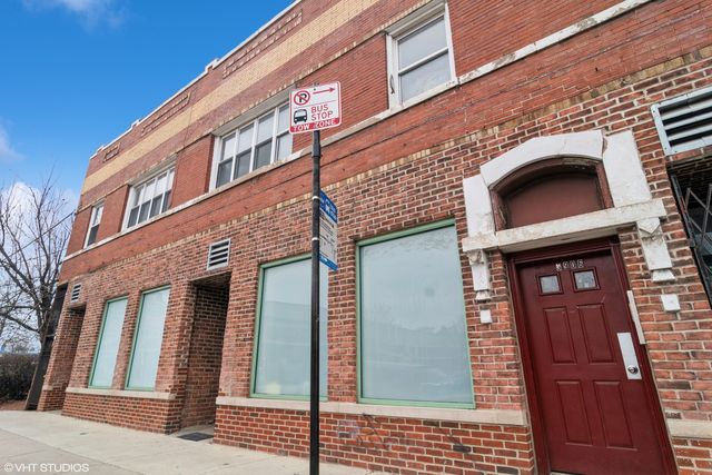 $220,000 | 3906 West Belmont Avenue, Unit 5 | Avondale