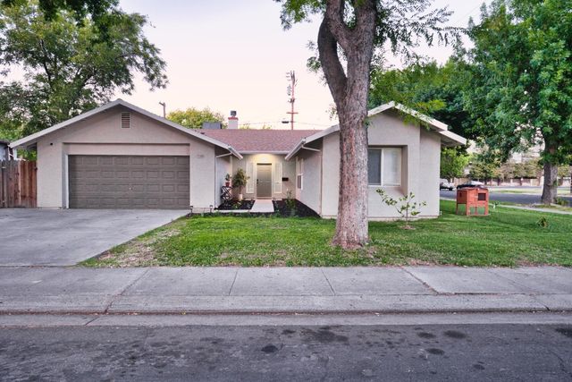 $549,900 | 1319 Ronald Avenue | Northwest Modesto