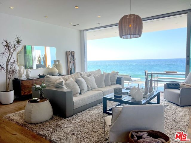 $40,000 | 25366 Malibu Road, Unit 1 | Malibu Beach