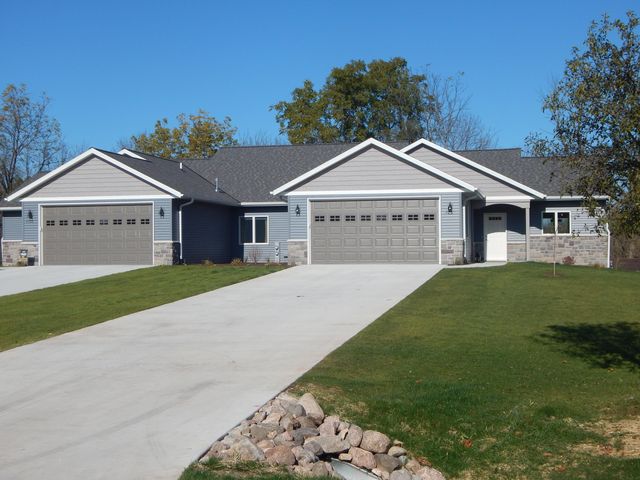 $397,900 | 4024 Wolf Lane | Sheboygan Town