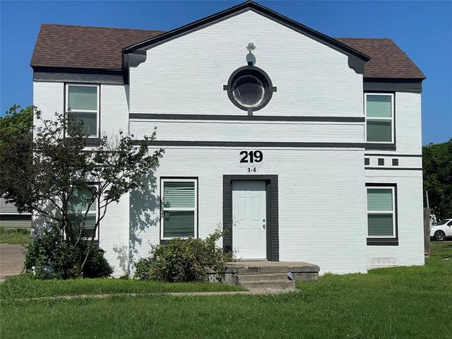 $550,000 | 219 Southeast 13th Street | Grand Prairie