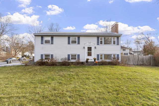 $525,000 | 47 Whitehall Road | South Hooksett