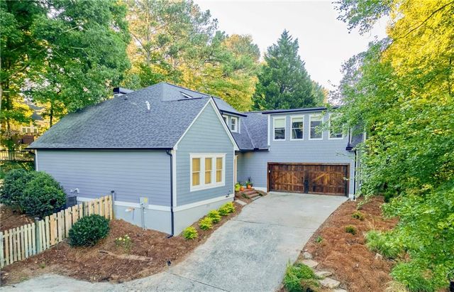 $1,100,000 | 1704 Barrington Circle | East Cobb