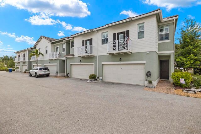 $4,850 | 71 Palm Lane | Crestwood