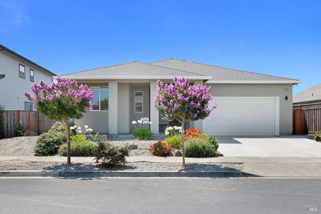 $899,950 | 1220 Starview Drive | Santa Rosa Northwest