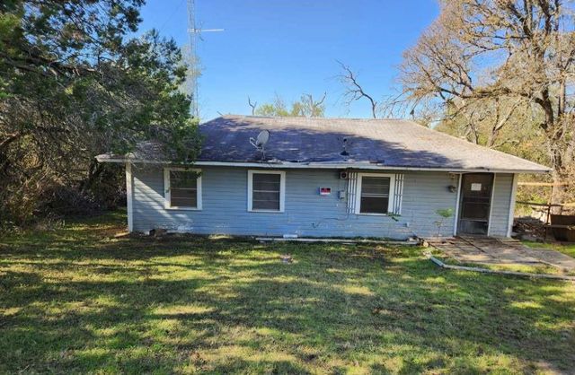 $77,599 | 296 Live Oak Loop