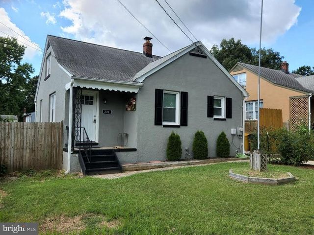 $2,450 | 221 Wilson Boulevard Southwest | Glen Burnie Heights