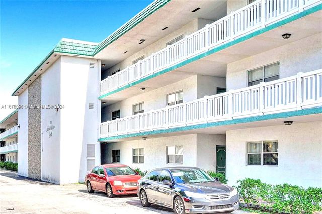 $2,250 | 5881 Northwest 16th Place, Unit 122 | Sunrise Golf Village East