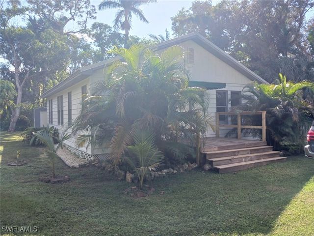 $199,000 | 307 Royal Palm Park Road | Tice