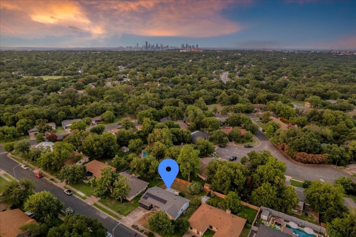 Located in the highly sought-after Salem Walk neighborhood in South Austin and close to downtown.  The floor plan could easily support short term rental of one of the primary suites.