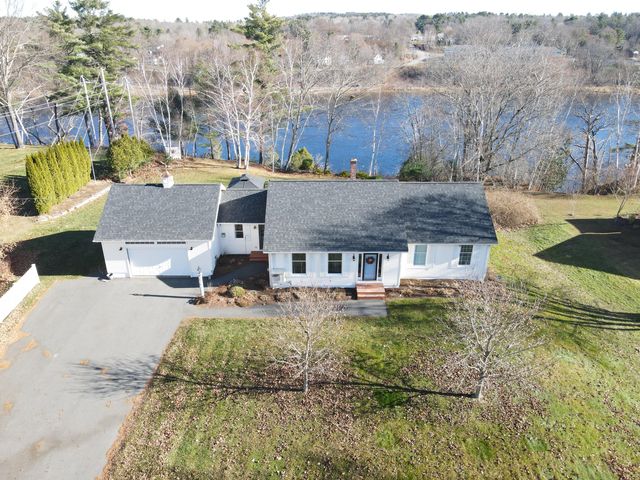 $480,000 | 140 Penobscot Circle | Veazie