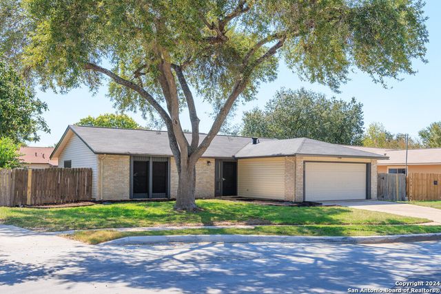 $289,500 | 11106 White Sands Street | Cimarron