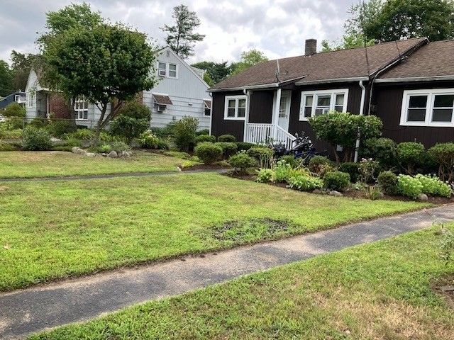 $2,100 | 69 Chapel Street, Unit A | Shaker Village