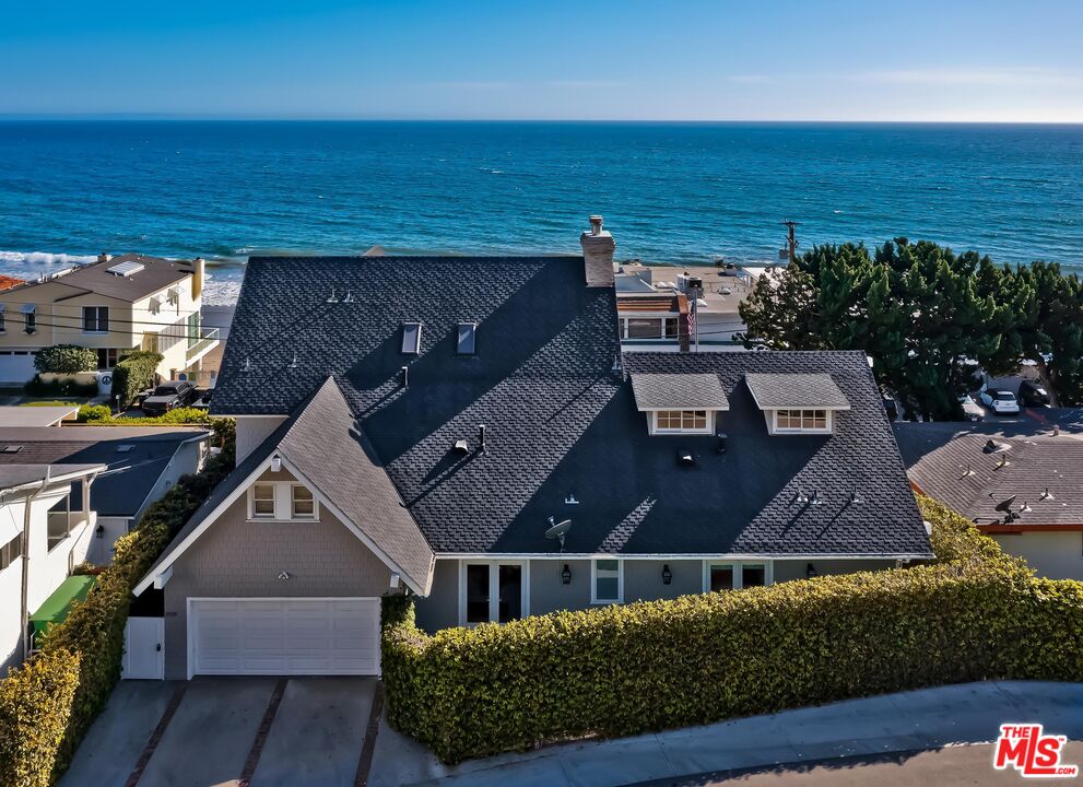 a view of houses with outdoor space