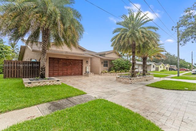 $1,350,000 | 5160 Southwest 89th Terrace | Cooper Colony Estates