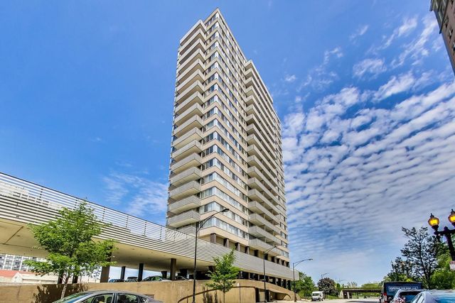 $315,000 | 5601 North Sheridan Road, Unit 6E | The Statesman