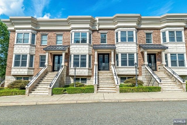 $1,165,000 | 2177 Edwin Avenue | Coytesville