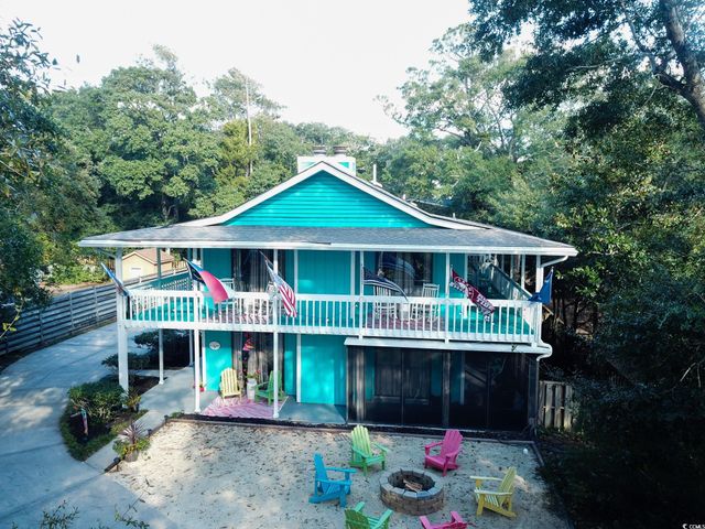 $824,900 | 402 13th Avenue South | Ingram Beach