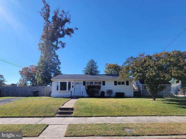 $335,000 | 103 Buckingham Drive | Glen Burnie