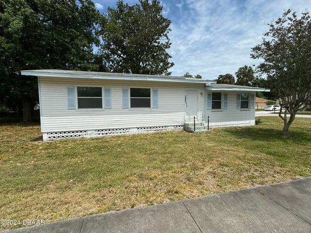 $199,900 | 1861 Segrave Street | South Daytona