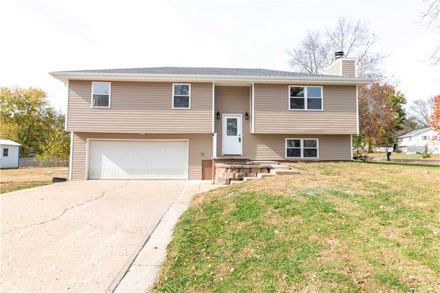 $299,900 | 4 Bluebird Drive | Agency