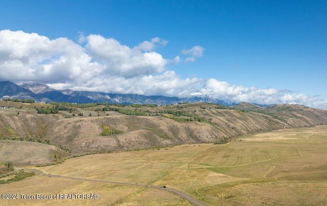 $9,950,000 | 955 Red Tail Butte Road | Jackson Hole