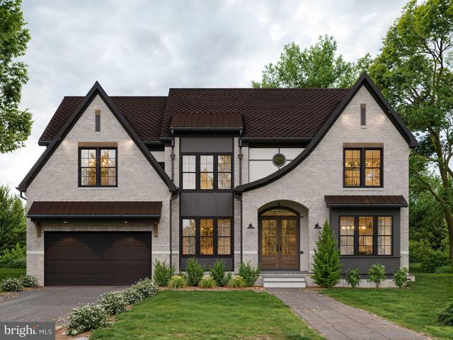 $2,899,900 | 5905 Landon Lane | Landon Village