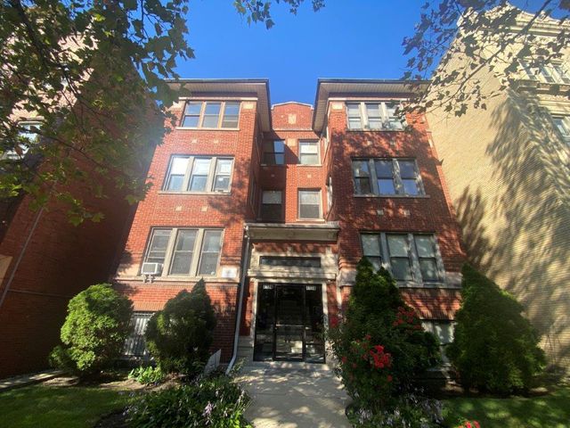 $1,440 | 4136 North Keystone Avenue, Unit 1NE | Old Irving Park