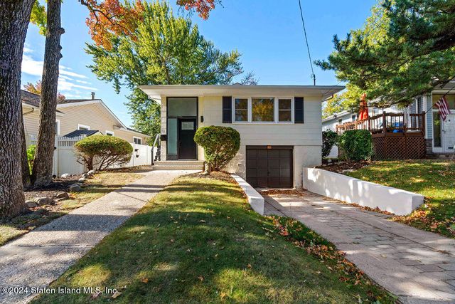 $839,888 | 18 Pine Terrace | Annadale