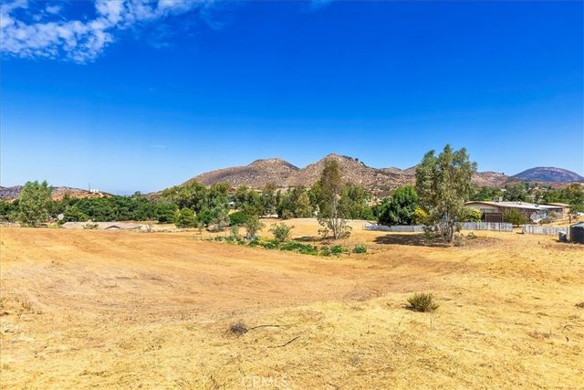 $785,000 | 37630 Remuda Drive | Temecula Wine Country