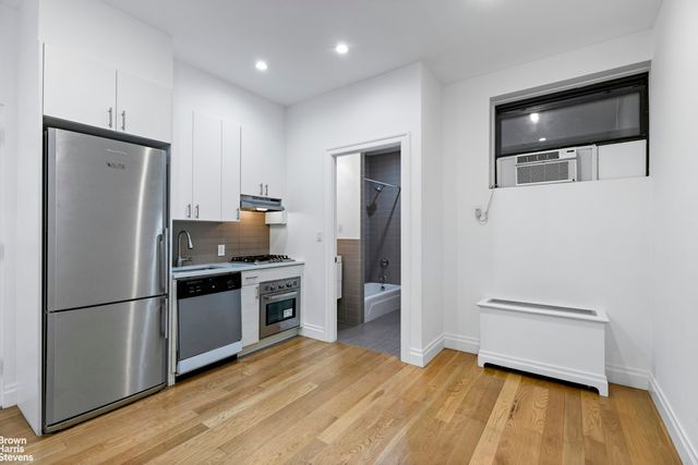 $3,150 | 349 East 58th Street, Unit 1F | Sutton Place