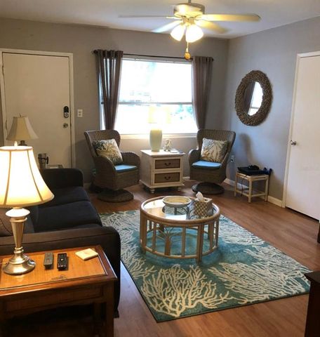 $3,000 | 104 Pocono Trail West, Unit B | Nokomis