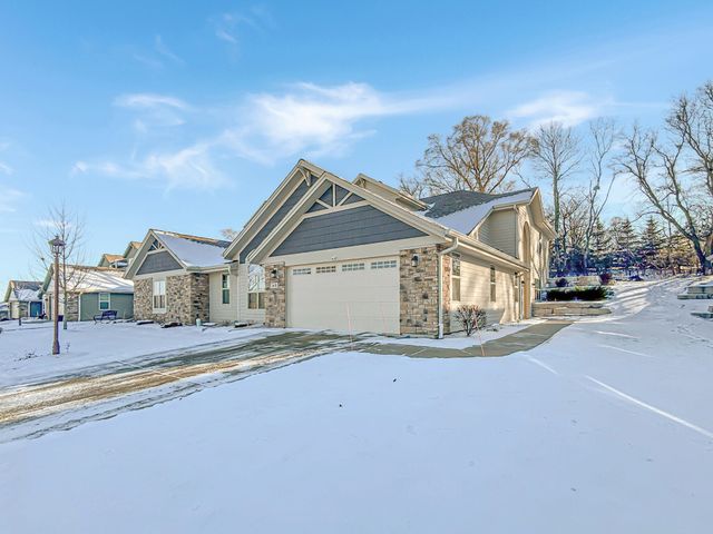 $574,900 | 3611 Hawthorn Hill Drive | Waukesha