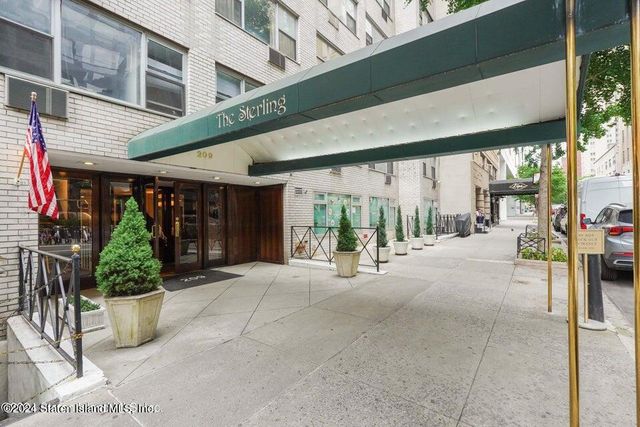 $339,000 | 209 East 56th Street, Unit 6H | Midtown East