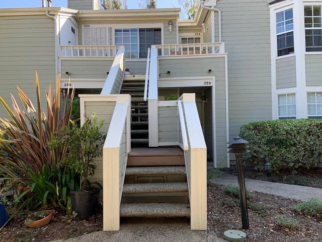 $3,100 | 7636 Hollister Avenue, Unit 359 | Ellwood-Santa Barbara Shores