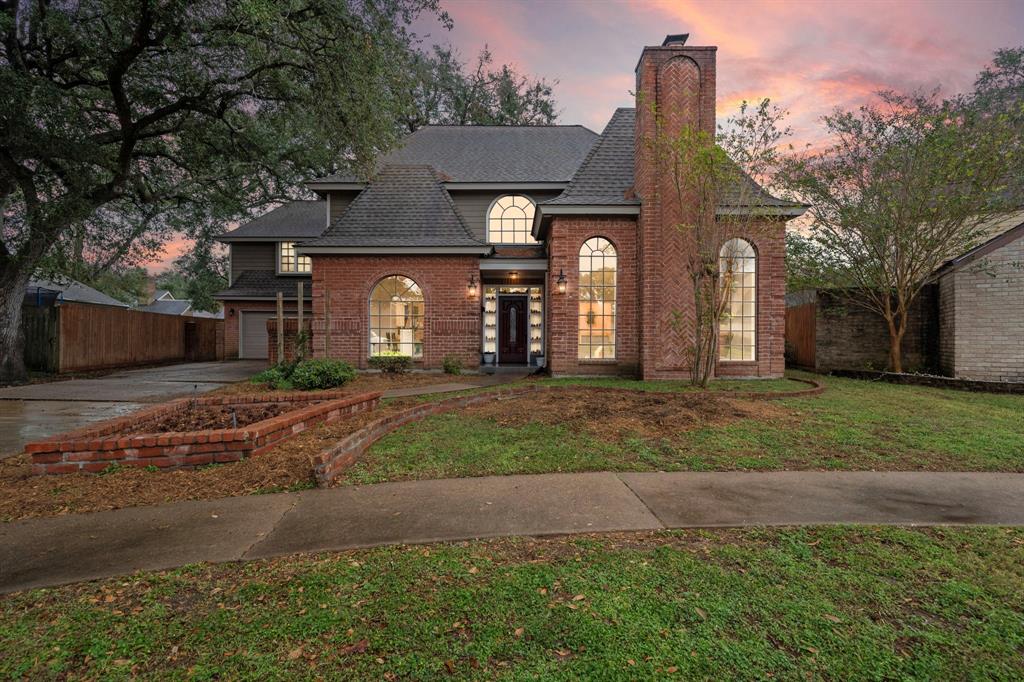 Welcome home! This stately home is set on a quiet culdesac in Bear Creek Village.