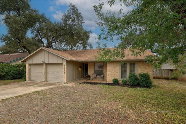 $2,200 | 11707 Running Fox Trail | McNeil