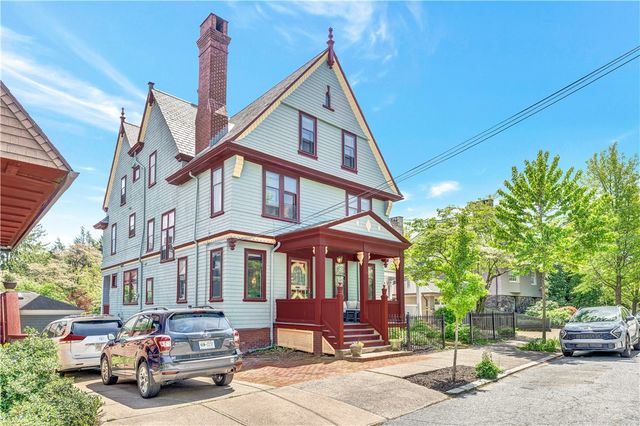 $1,075,000 | 185 Brown Street | College Hill