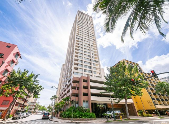 $720,000 | 2427 Kūhiō Avenue, Unit 1607 | Waikiki