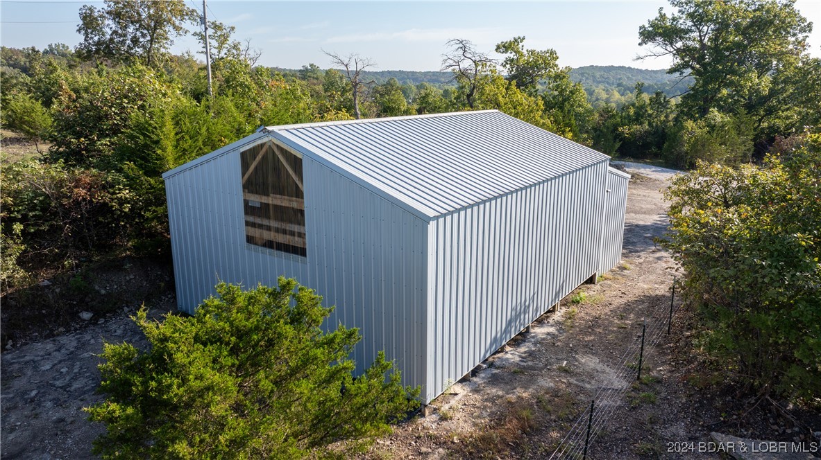 24'x30' Shop with additional 9'x15' storage room