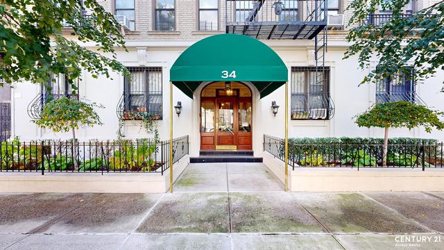 $928,000 | 34 Butler Place, Unit 16 | Prospect Heights