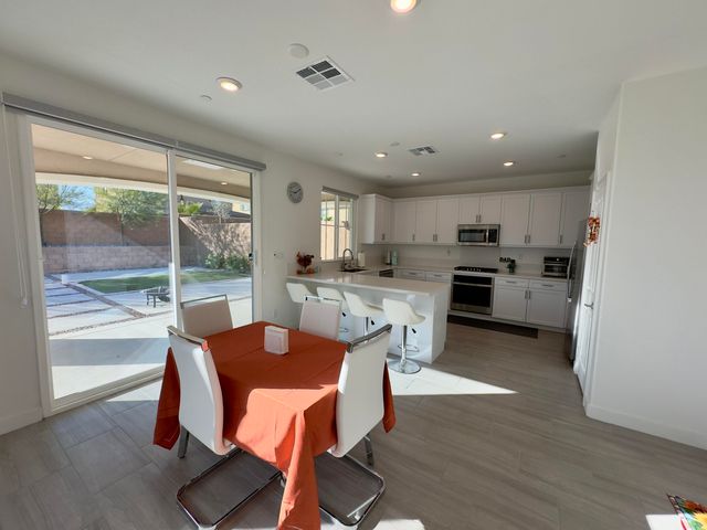 $3,300 | 73617 Granita Drive | North Palm Desert