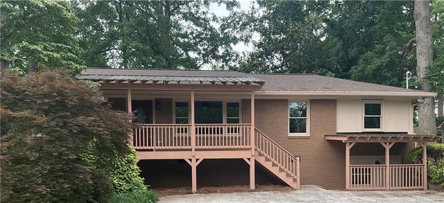 $519,000 | 810 Powder Springs Street | Cheney Woods