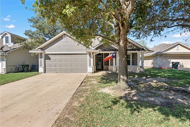 $279,000 | 2706 Barronwood Drive | Bryan