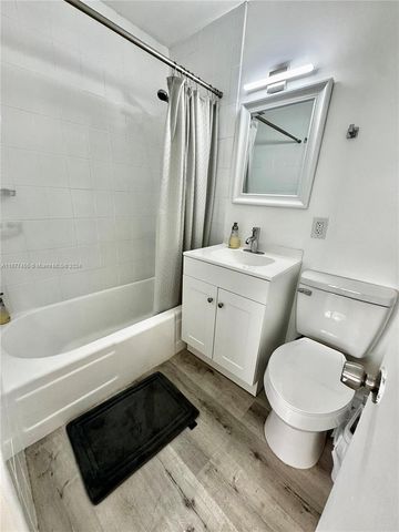 $1,600 | 7300 Ocean Terrace, Unit 113 | North Beach