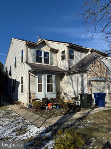 $3,100 | 25 Manchester Way | Burlington Township