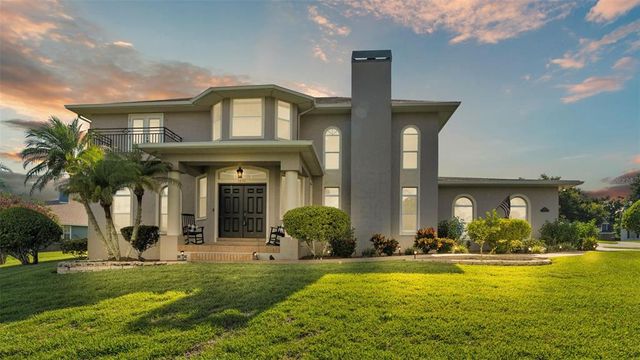 $615,000 | 5855 Coveview Court | Lakeland Highlands