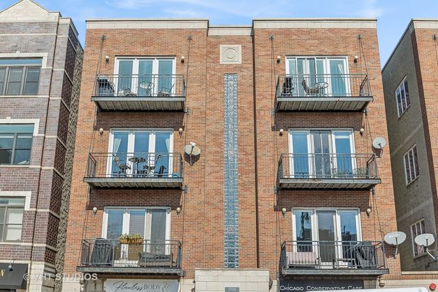 $475,000 | 1708 West North Avenue, Unit D3 | Wicker Park